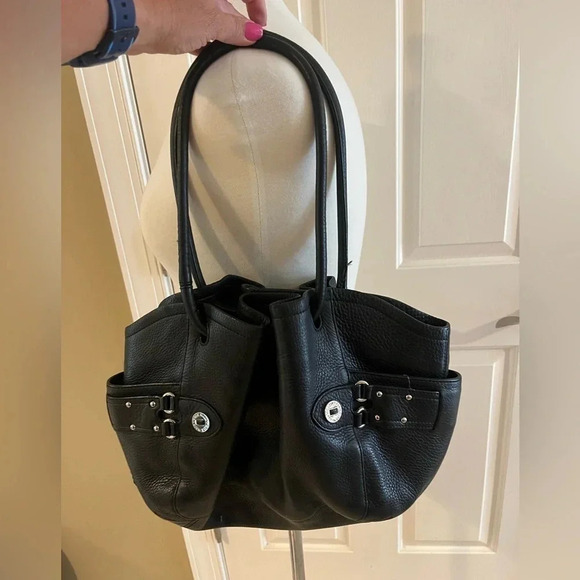Cole Haan Black leather shoulder bag - Picture 1 of 11